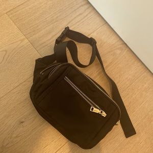 Black and gold Fanny pack
